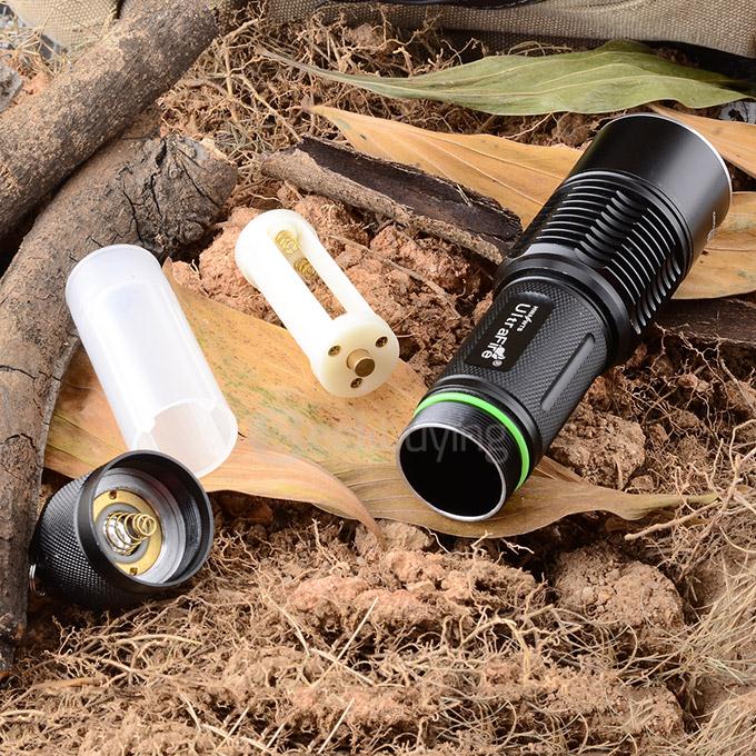 UltraFire LZZ-F13 IPX7 Waterproof Cree XM-L U2 700lm 5-Mode Cool White Flashlight - Black