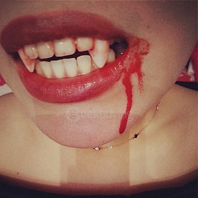 Scary Horror Demon Zombies Vampire Halloween Teeth - White