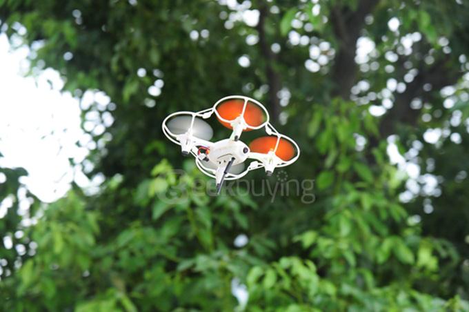 HT F807-FPV 5.8G 4CH 6 Axis Headless Mode With 0.3MP Camera RC Quadcopter