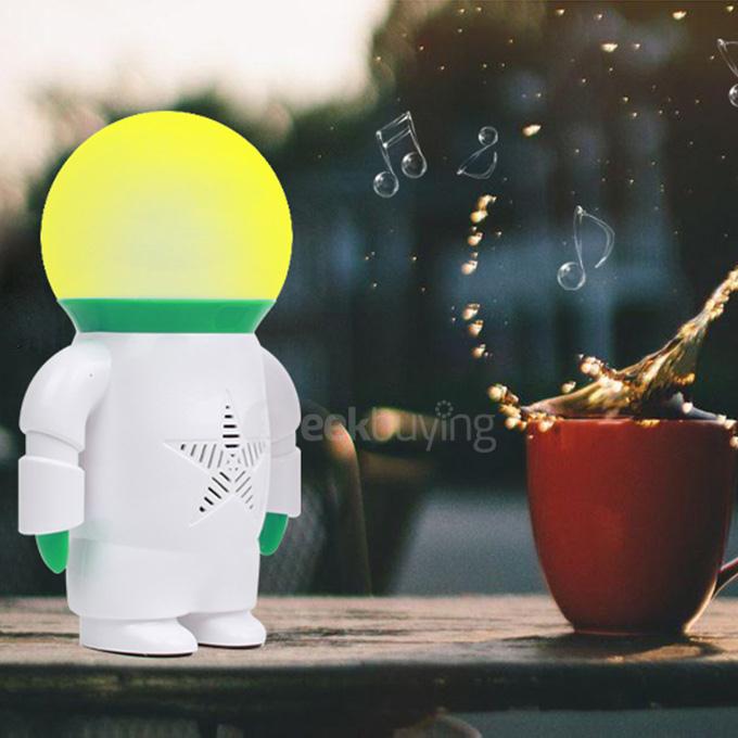 Smart Emotional Bluetooth Speaker LED Lamp Colorful Astronaut Light Table Lamp - Green