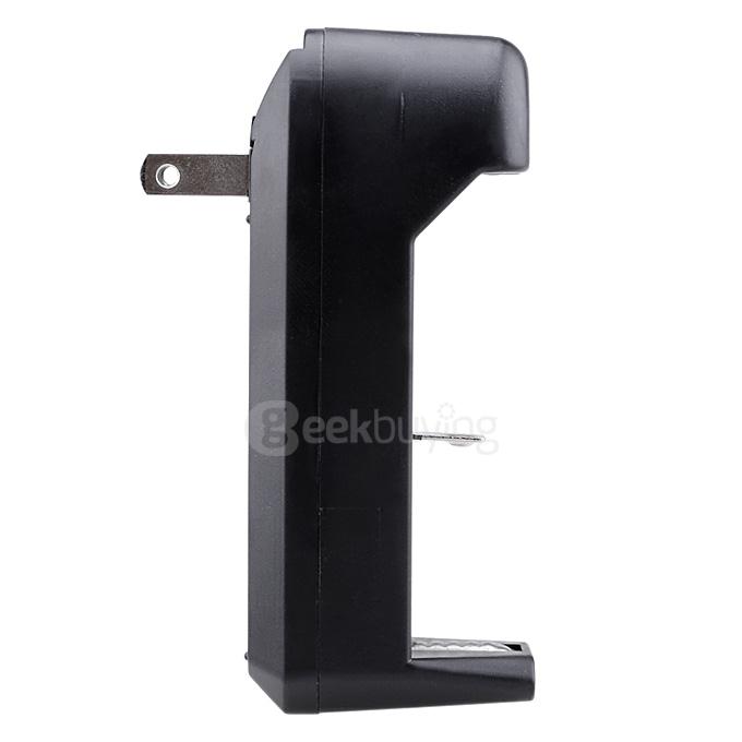FandyFire US Plug Single Slots Battery Charger + 3.7V 2000mAh 18650 Battery Set - Black
