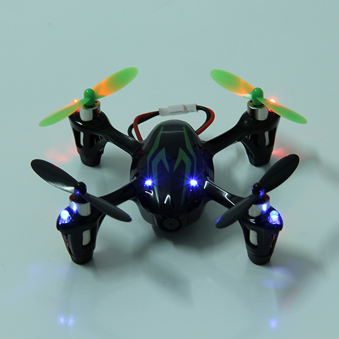 Hubsan X4 H107C 4CH RC Quadcopter 2.4G 6 Axis Gryo 2.0MP Camera RTF - Black & Green
