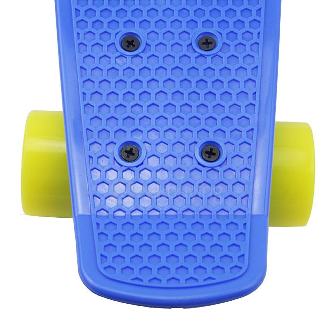 4 Wheels 22