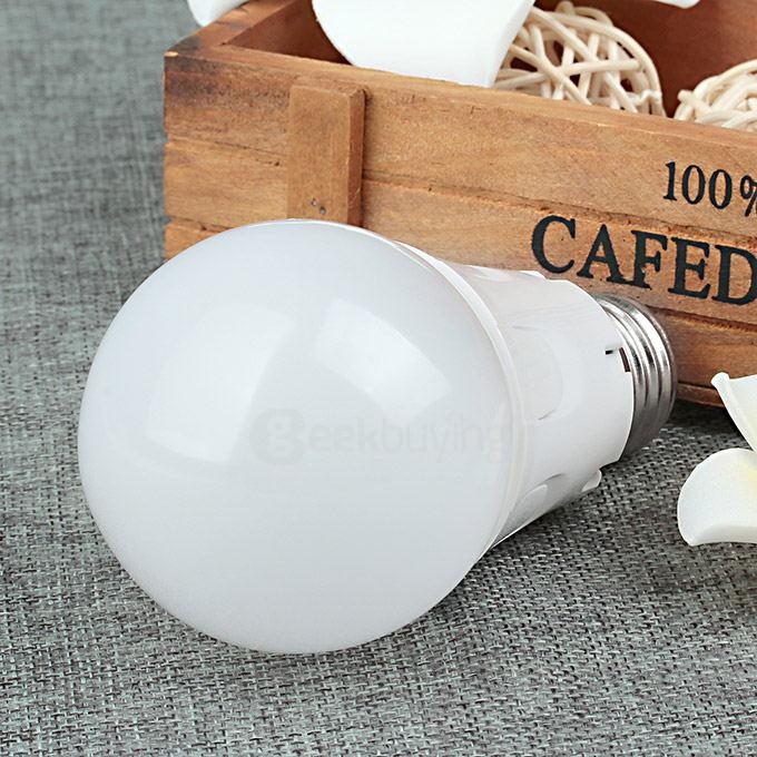 Semlamp SL-101 E27 5W iOS Android APP Control LED Lamp 3 Mode LED Light Bulb - Cool White