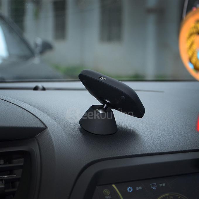 QI Standard 360 Degrees Rotary Wireless Car Charger for Samsung S6 - Black