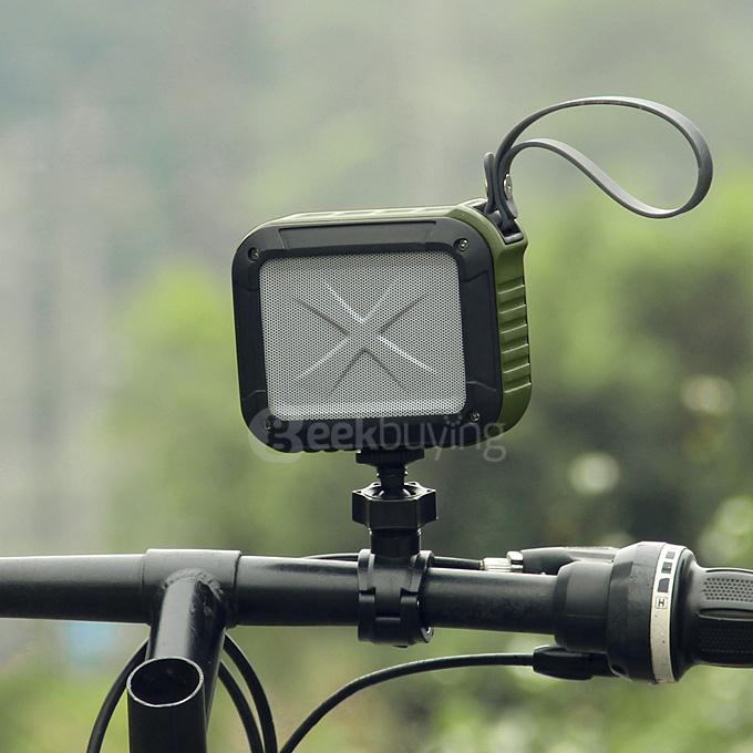 W-KING S7 Portable NFC Wireless Bluetooth 4.0 Speaker with MIC 10 Hours Playtime for Outdoors/Shower - Army Green