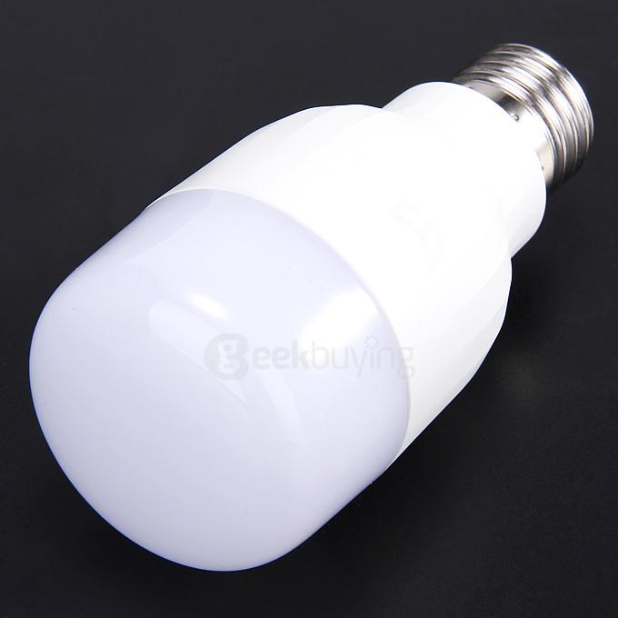 Original Xiaomi Yeelight E27 Smart LED Bulb Mi Light Smartphone App WIFI Remote Control Light 8W - White