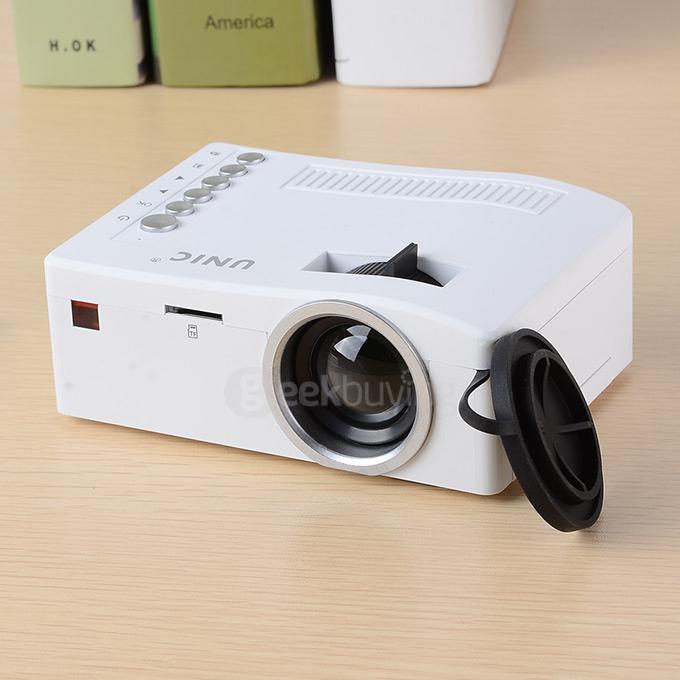 UC18 1080P Portable Mini LED Projector w/ USB / HDMI / AV / TF Slot - White