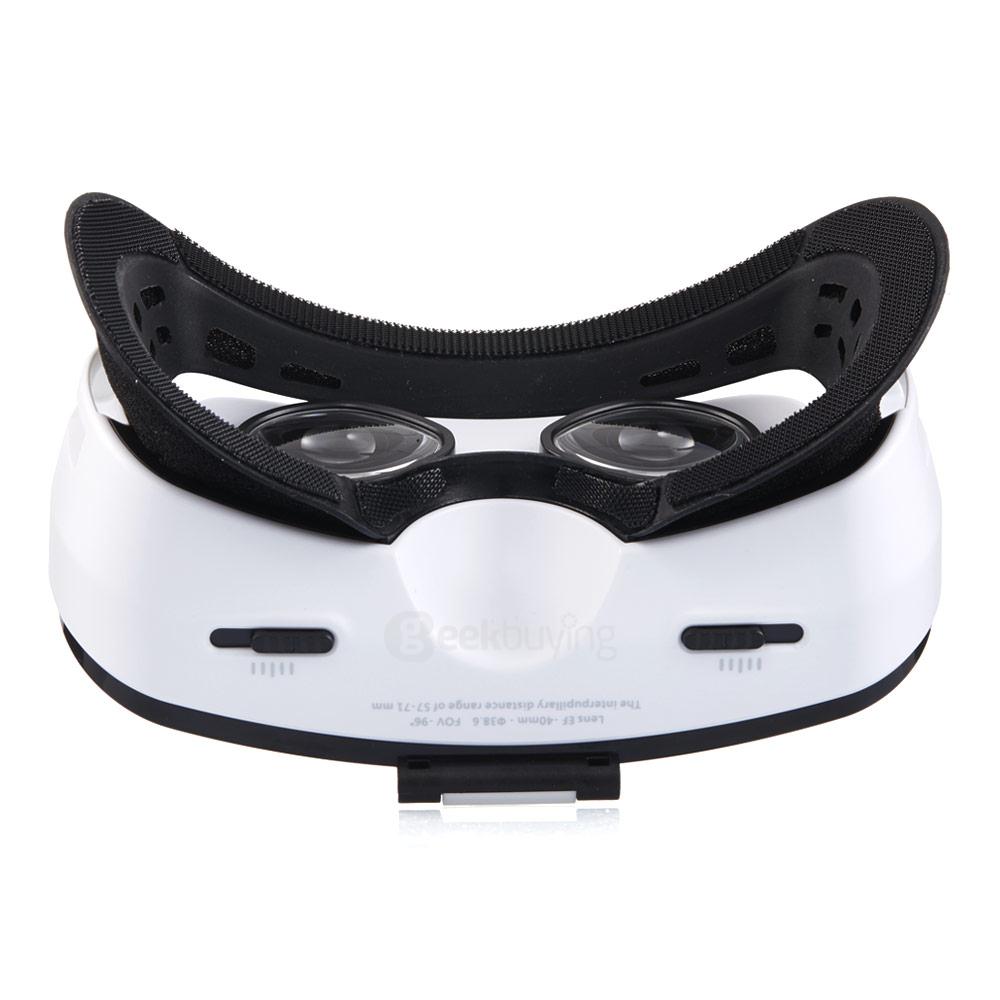 Deepoon V3 Immersive 3D Virtual Reality VR Headset FOV96 Adjustable IPD and Focus Video Game VR Headset with Bluetooth Remote Control for 4.7-5.7inches Smartphones