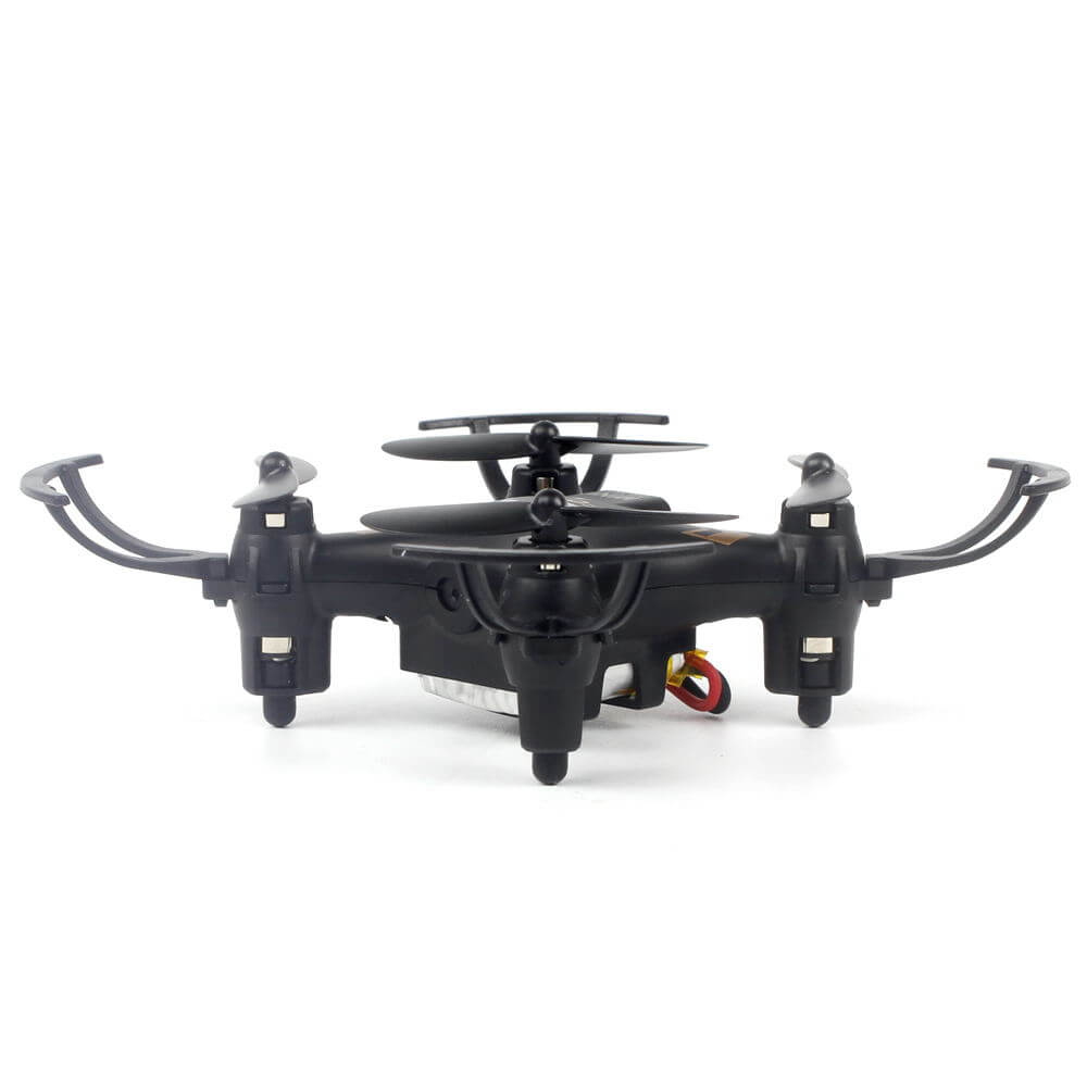 FQ777 951C 0.3MP Camera 3D Roll 2.4G 4CH 6Axis RC Quadcopter RTF - Black