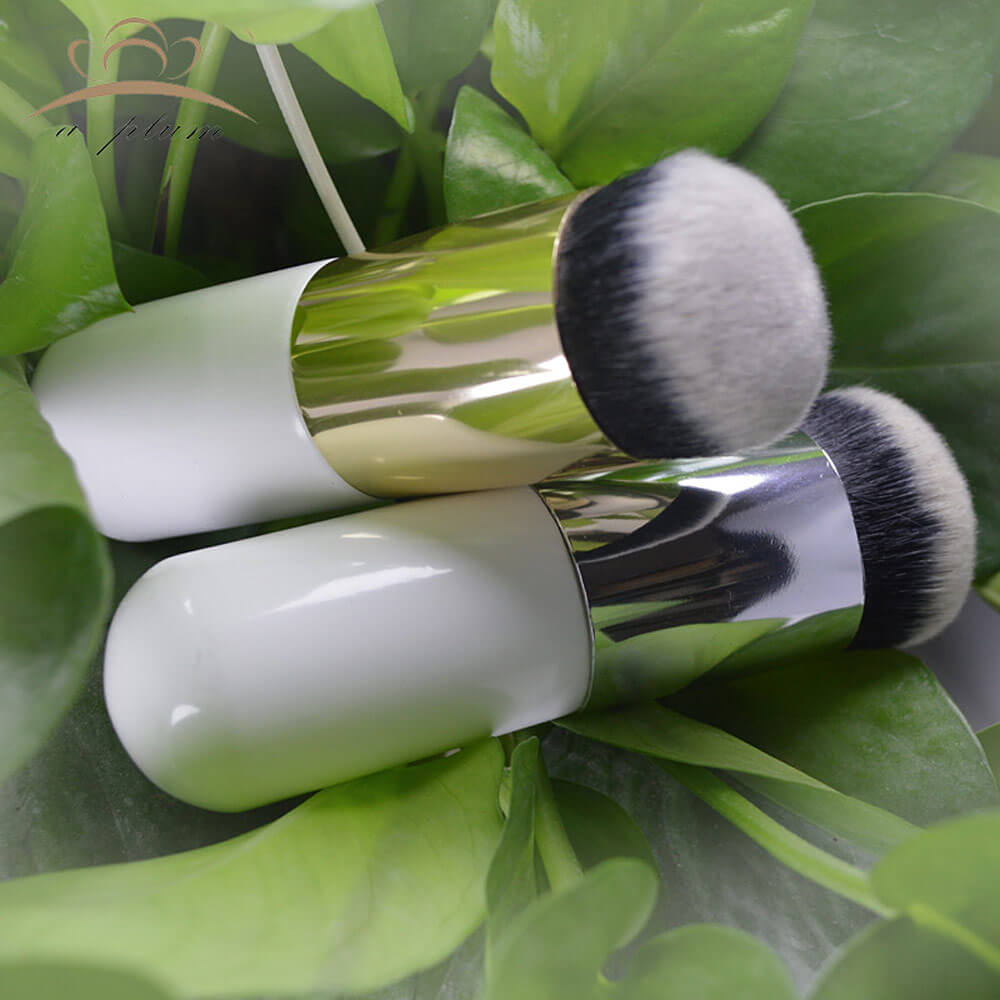 Professional Makeup Brushes Foundation Brush BB Cream Make Up Tool - Silver