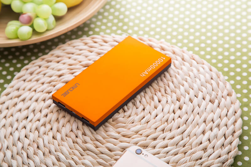 Cube 20000M Ultra-thin 10000mAh Power Bank with 5V 2.1A Dual Outputs / Li-ion Polymer Battery / Rubber Cover - Orange