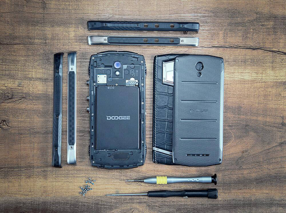 [HK Stock]Doogee T5 5.0inch HD IPS 4G LTE Android 6.0 Waterproof IP67 Rugged Smartphone MT6753 Octa Core 3GB 32GB 13.0MP 4500mAh OTG Hotknot - Black