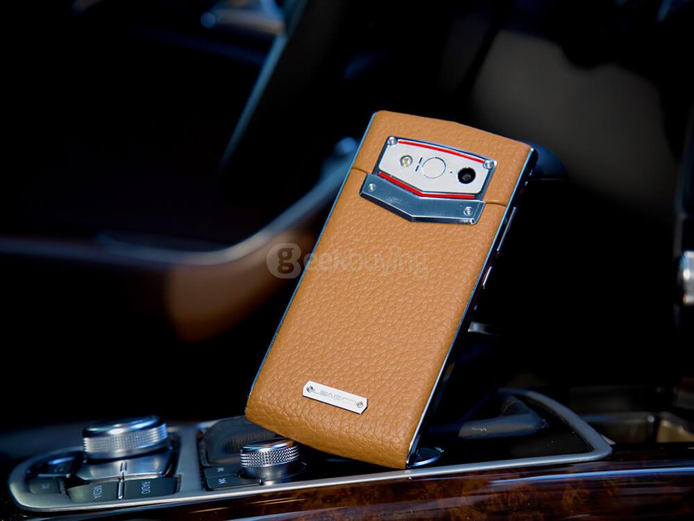 [HK Stock]LEAGOO V1 5.0inch HD Android 5.1 OS 4G LTE Smartphone  MT6753 Octa Core 3GB RAM 16GB ROM 8.0MP 13.0MP Touch ID Fast Charge  - Brown
