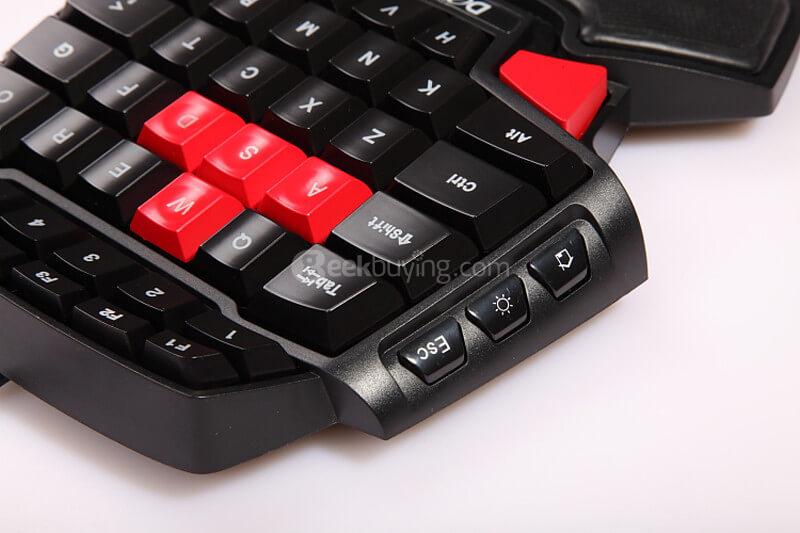 zelesouris mini gaming keypad