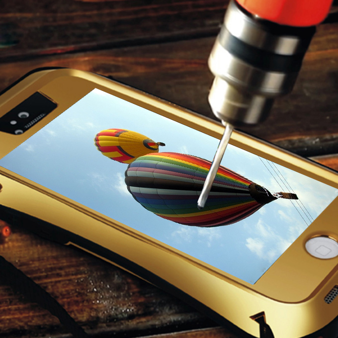 Love Mei Water/Dirt/Shockproof Protective Case for iPhone 5/5S - Gold