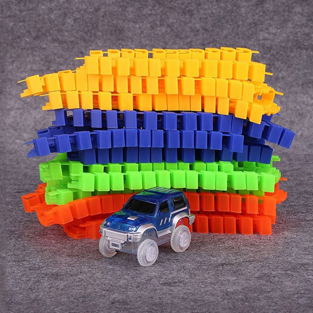 Magic Tracks Led Racing Car Assembly Toy 165pcs Race Track + 1pc LED Car