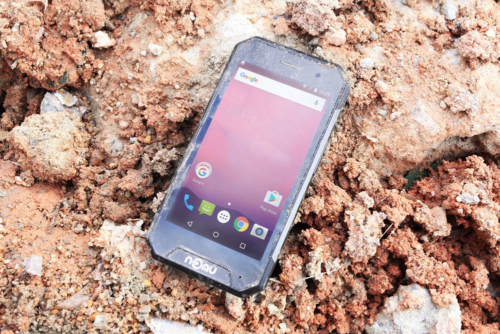 [HK Stock]Nomu S30 Mini IP68 Waterproof 4.7 Inch Corning Gorilla Glass Screen 3GB RAM 32GB ROM 8.0MP Cam MTK6737T Quad Core Android 7.0 Smartphone Quick Charge - Silver