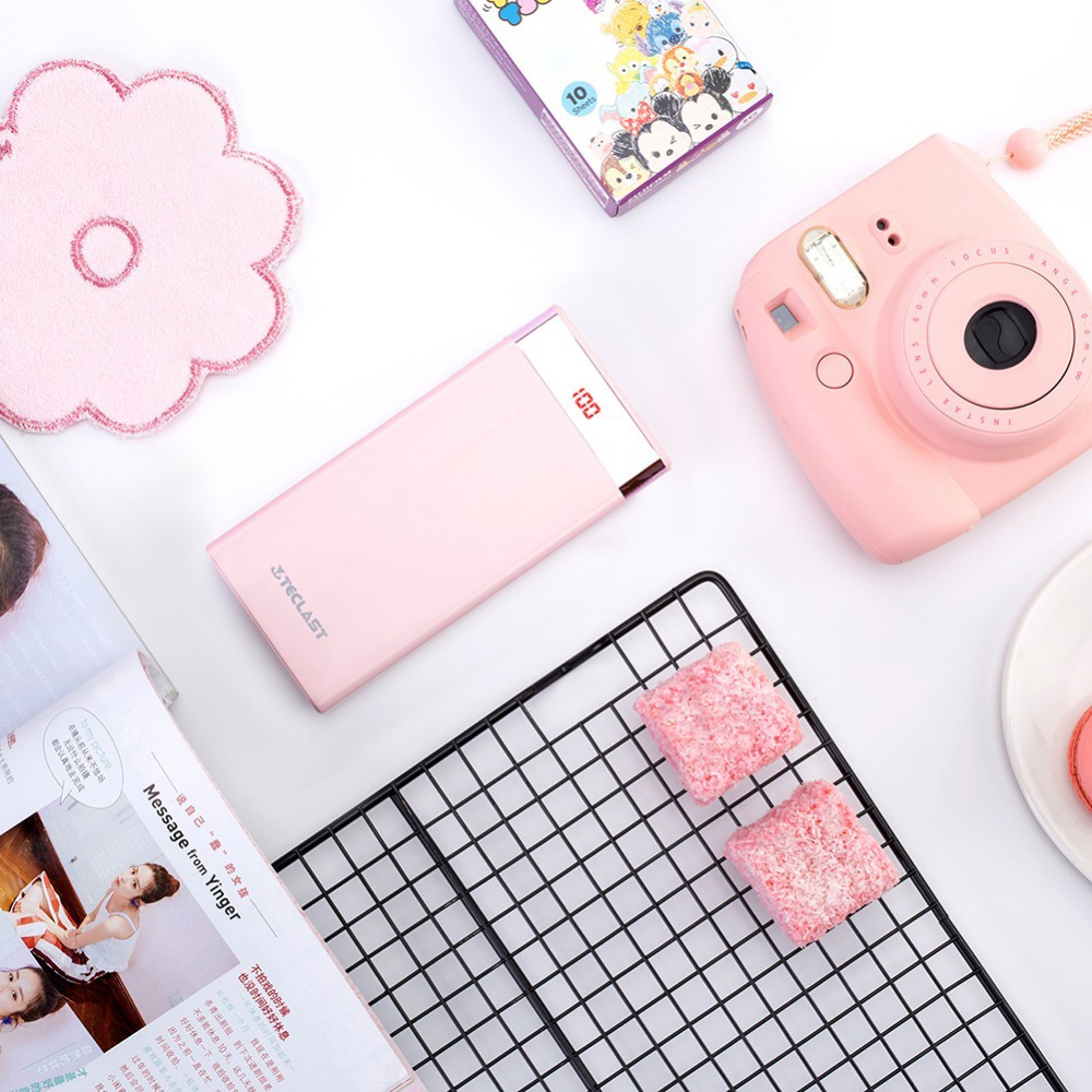 Teclast T200CF 20000mAh Power Bank with LED Digital Display Dual USB Ports - White