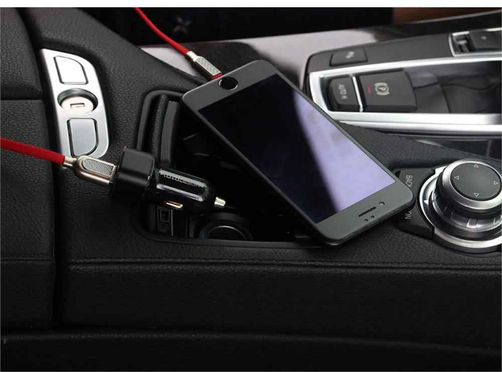 TOTU CC14 Smart Car Charger Dual USB Ports 5V 2.4A Fast Charge Mini USB Car Charger with LED Light Wide Compatible - Black