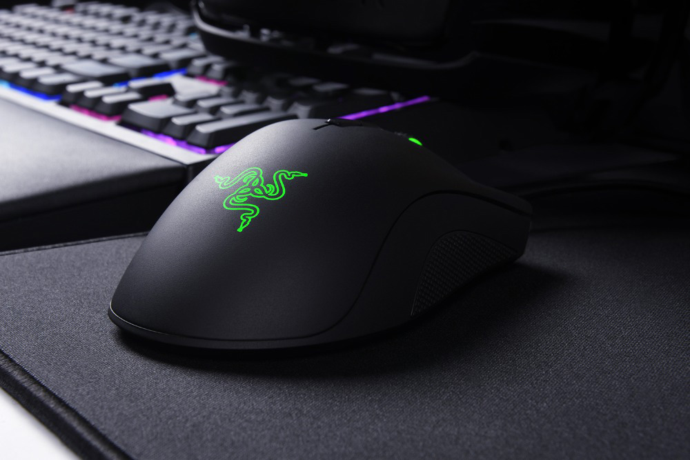 [HK Stock] Razer DeathAdder Elite Ergonomic Wired Gaming Mouse CHS Packaging 16000 DPI - Black