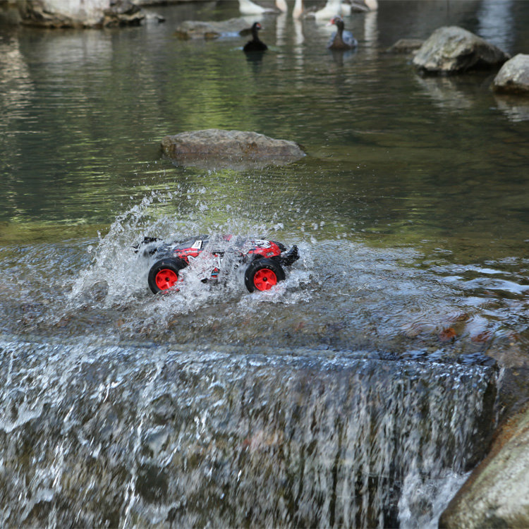 SUBOTECH BG1518 Tornado 2.4G 1:12 4WD Splashproof Off-road RC Car RTR - Red