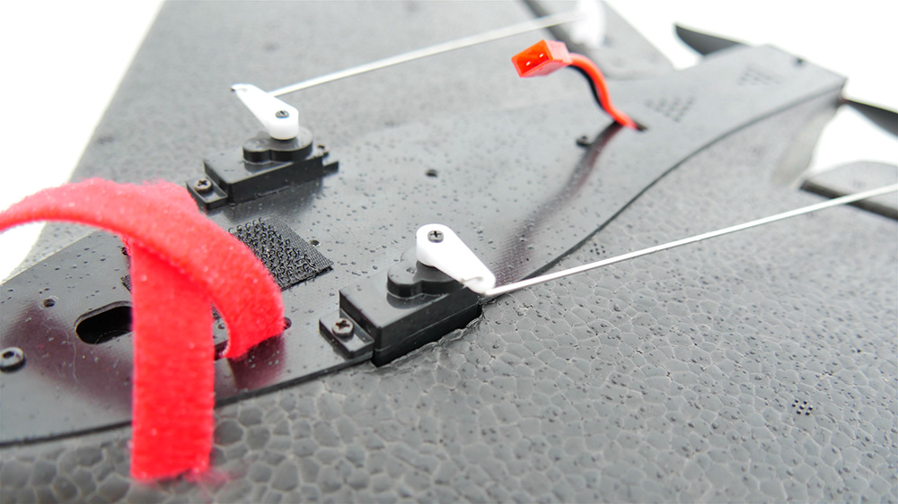 FTC HUNTER FPV EPP 680mm Wingspan RC Airplane KIT - Black