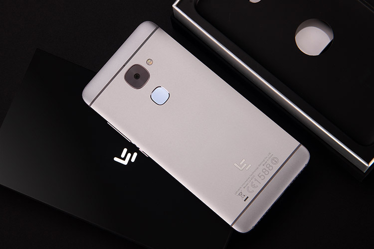 LeTV LeEco Le X526 5.5 Inch 4G LTE FHD Screen Smartphone Qualcomm Snapdragon 652 3GB 32GB 16.0MP Android 6.0 Touch ID - Rose Gold