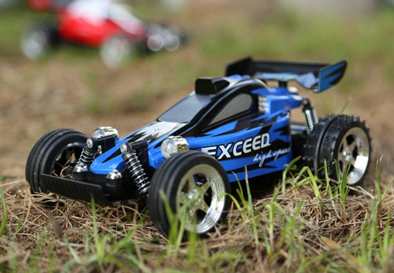 Exceed High Speed 40Mhz 1:24 Brushed Off-road RC Car with LED Lights RTR - Blue