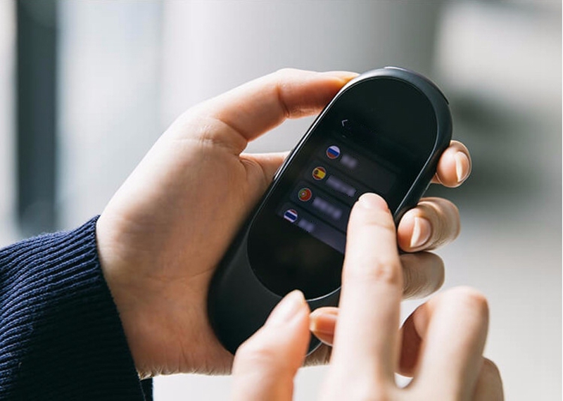 Youdao Wireless Multilingual Voice Simultaneous Language Translator Egg - White