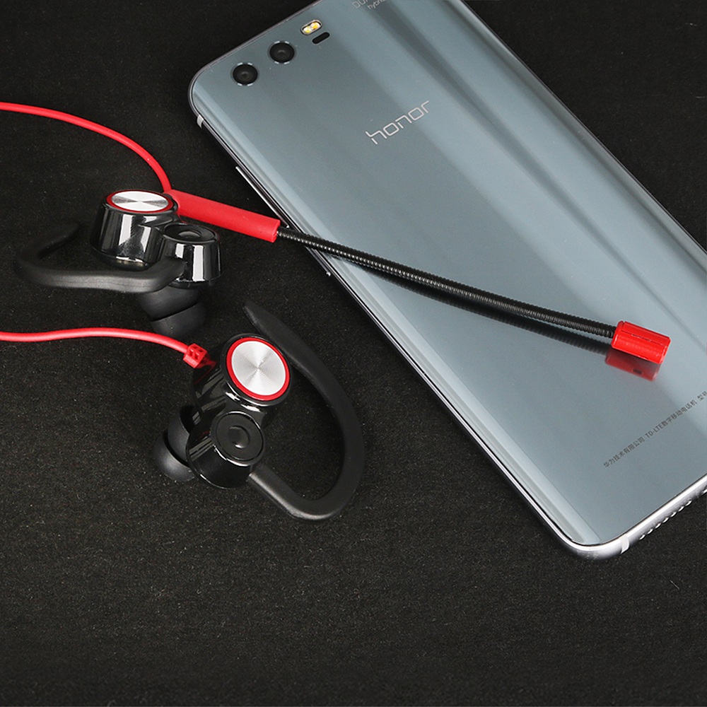 V6 In-ear Gaming Earphone for PC Phone PS4 Xbox One Mac Double Horn Drive with Microphone and Wire control - Black+red