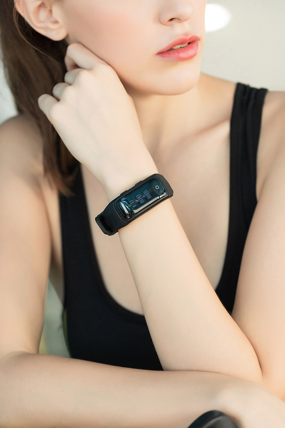 [Spain Stock]Makibes G03 Plus Smart Bracelet Built-in GPS Color Screen Dynamic Heart Rate Monitor IP68 Water Resistant Bluetooth Compatible With IOS Android - Black