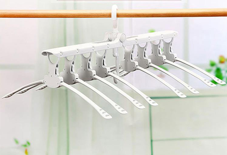 Reversible Folding Clothes Hanger White