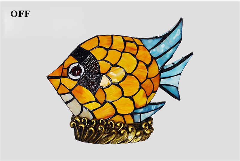 Fumat Nordic Stained Glass Colorful Fish Table Lamp