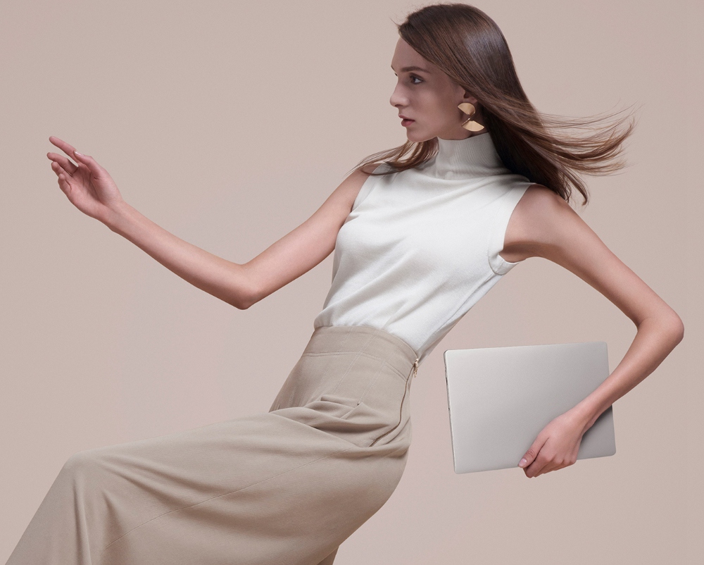 Xiaomi Mi Notebook Air 13.3" 1920*1080 Intel Core i3-8130U Dual Core 8GB DDR4 128GB SSD Intel UHD Graphics 620 Fingerprints - Silver