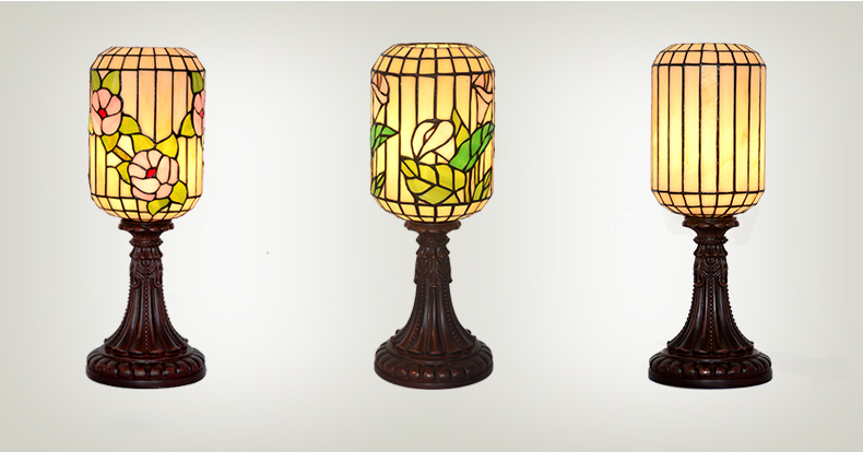 FUMAT Tiffany Style Stained Glass Table Lamp - Chinese Style Retro Red Plum Design