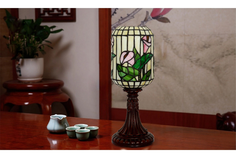 FUMAT Tiffany Style Stained Glass Table Lamp - Chinese Style Retro Red Plum Design