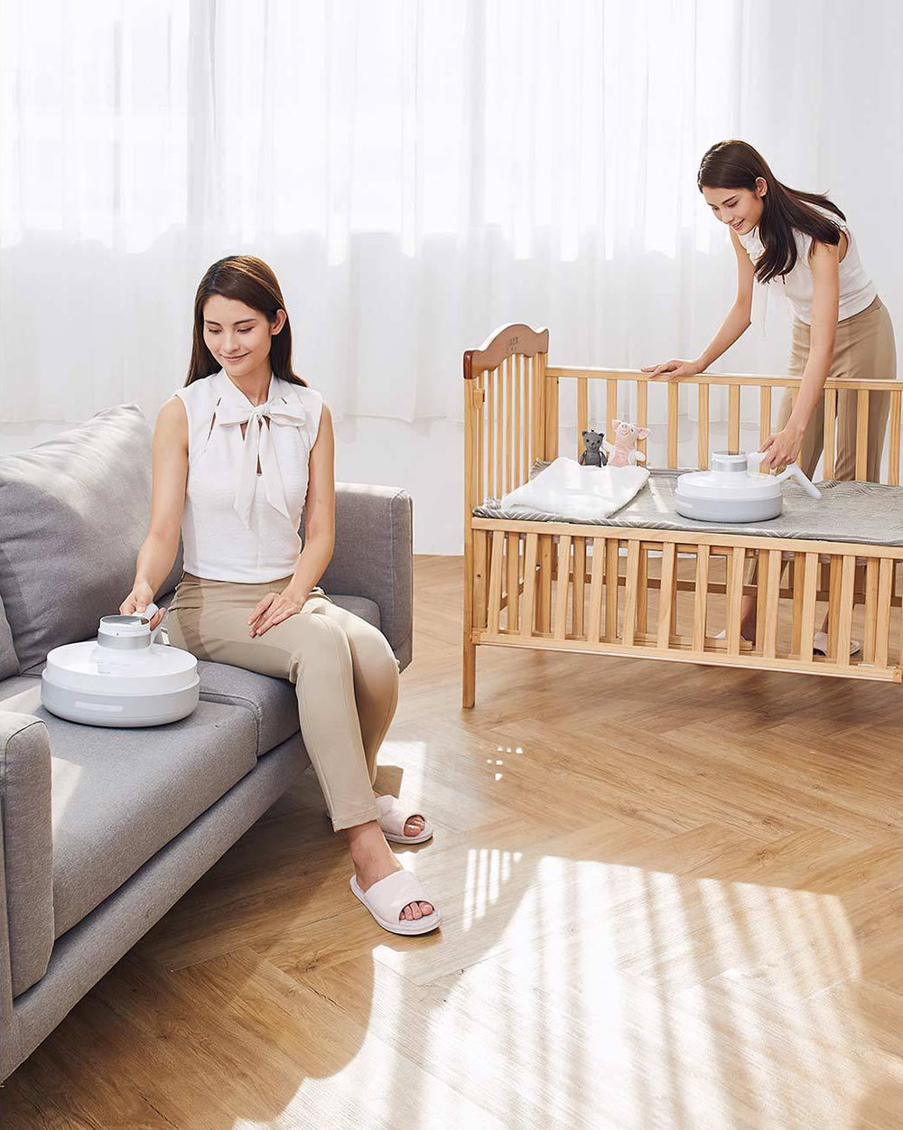 Xiaomi Deerma Wireless Handheld Vacuum Cleaner Light and Heat Mites Controller UV Sterilization Six-fold Mite-killing - White