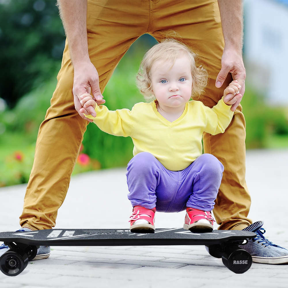 [EU Stock] RASSE YB-ED-022 Electric Skateboard Wireless Remote Control Dual 350W Motor 25km/h EU Plug - Black