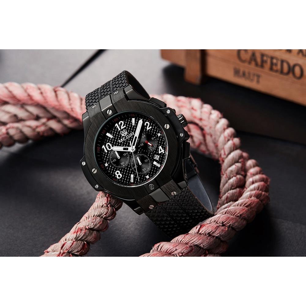 Men Fashion Large Dial Quartz Movement Silicone Watch - Black