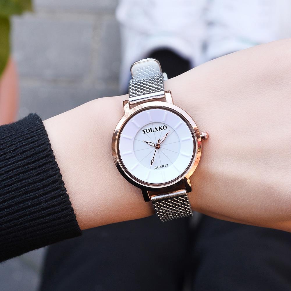 YOLAKO YK09 Women Casual Quartz Watch Plastic Leather Strap - Silver