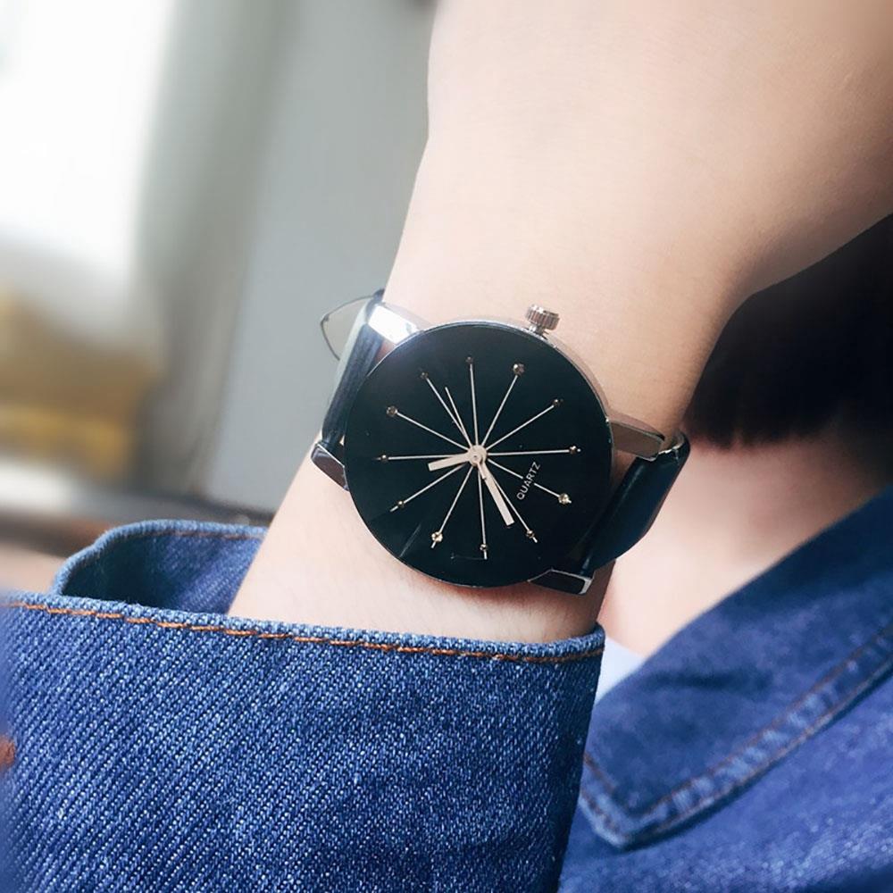 Men Leather Analog Quartz Watch - Black