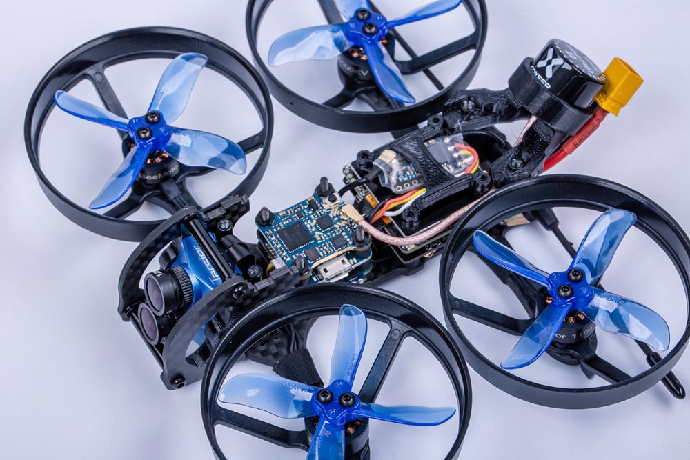 Iflight CineBee 4K 2-3S 107mm Whoop FPV Racing Drone Caddx Tarsier Cam BNF - Frsky XM+ Receiver