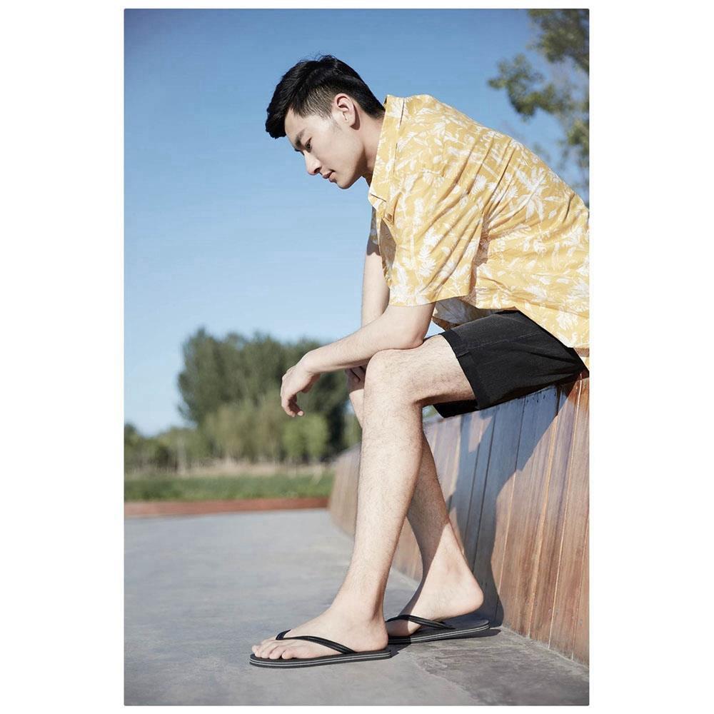 Xiaomi UREVO Unisex Fashion Flip Flops Soft Non-slip Lightweight Couple Beach Slippers EU36 - White