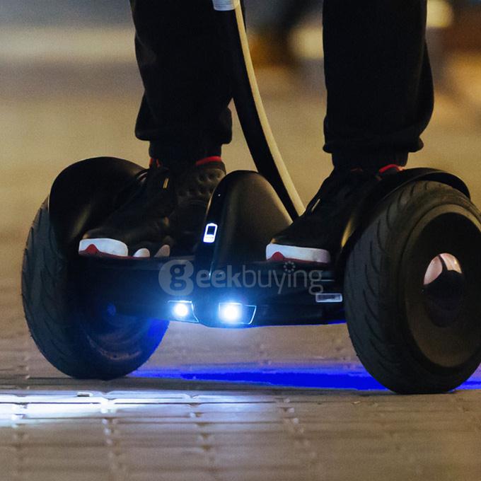 [US Stock] Xiaomi Mi Scooter Mini Self-balancing Scooter 700W 16km/h 22km Long Mileage with Smart System Beginner Mode Bluetooth Remote Control  - Black