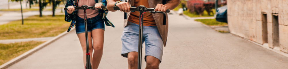 KUGOO G-Max Electric Scooter 10 Inch Pneumatic Tire 500W Brushless Motor Max Speed 35km/h Up To 32km Rang 10.4AH Battery - Black