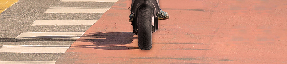 KUGOO G-Max Electric Scooter 10 Inch Pneumatic Tire 500W Brushless Motor Max Speed 35km/h Up To 32km Rang 10.4AH Battery - Black