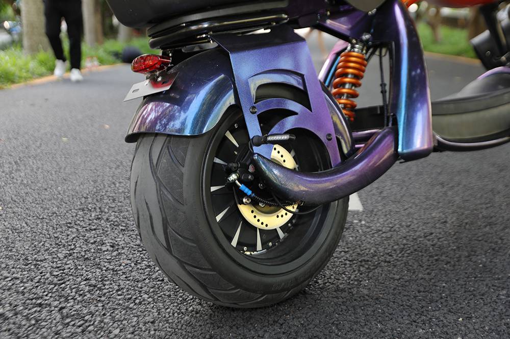 CityCoco Racing Electric Motor Cycle E-Bike 2000W Brushless Motor 28Ah Battery Max Speed 45km/h Front 16" Rear 13" Fat Tire Hydraulic Disc Brake LED Light