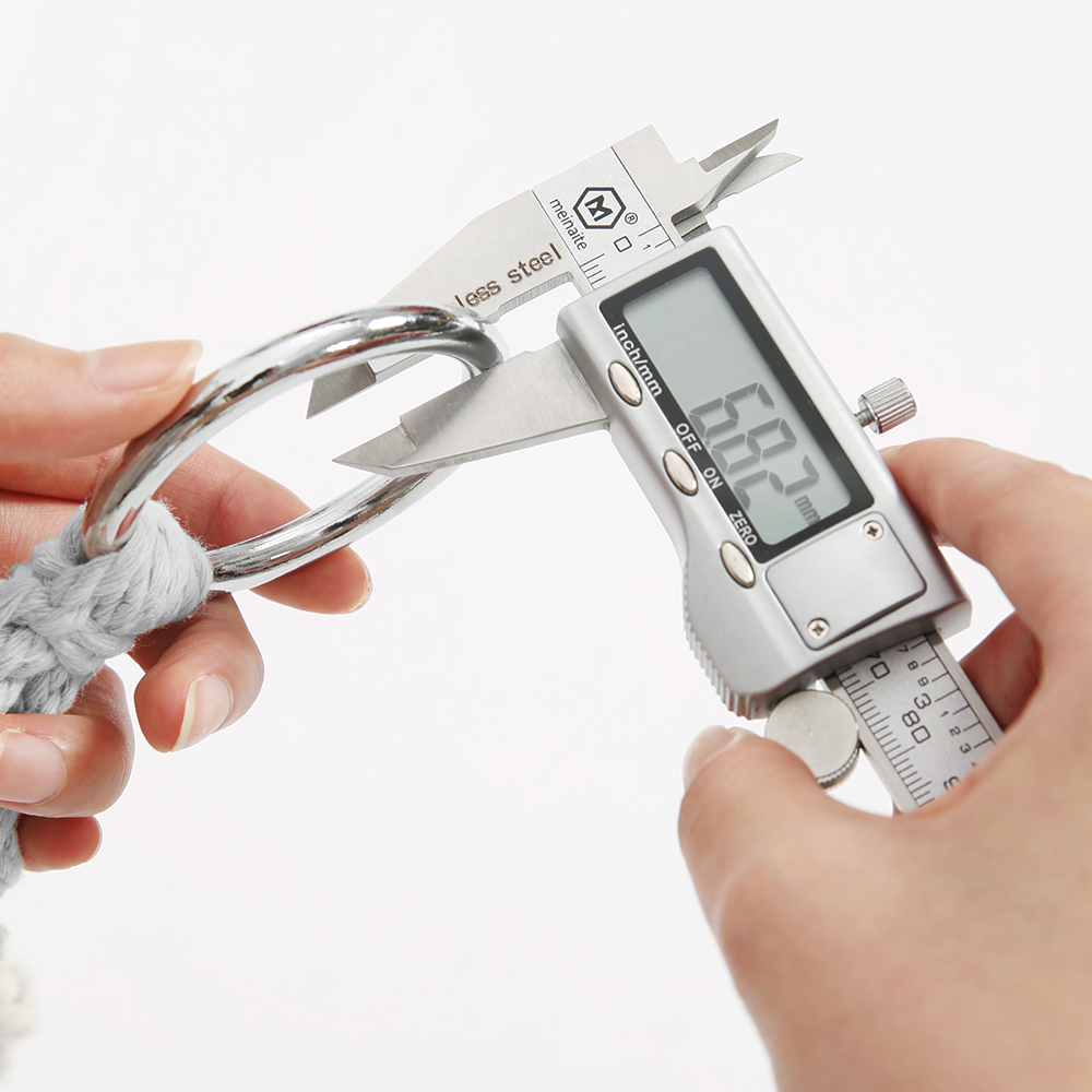 Portable Cotton Rope Hammock Maximum Load 330 Lbs for Garden, Yard, Terrace, Living Room - Black