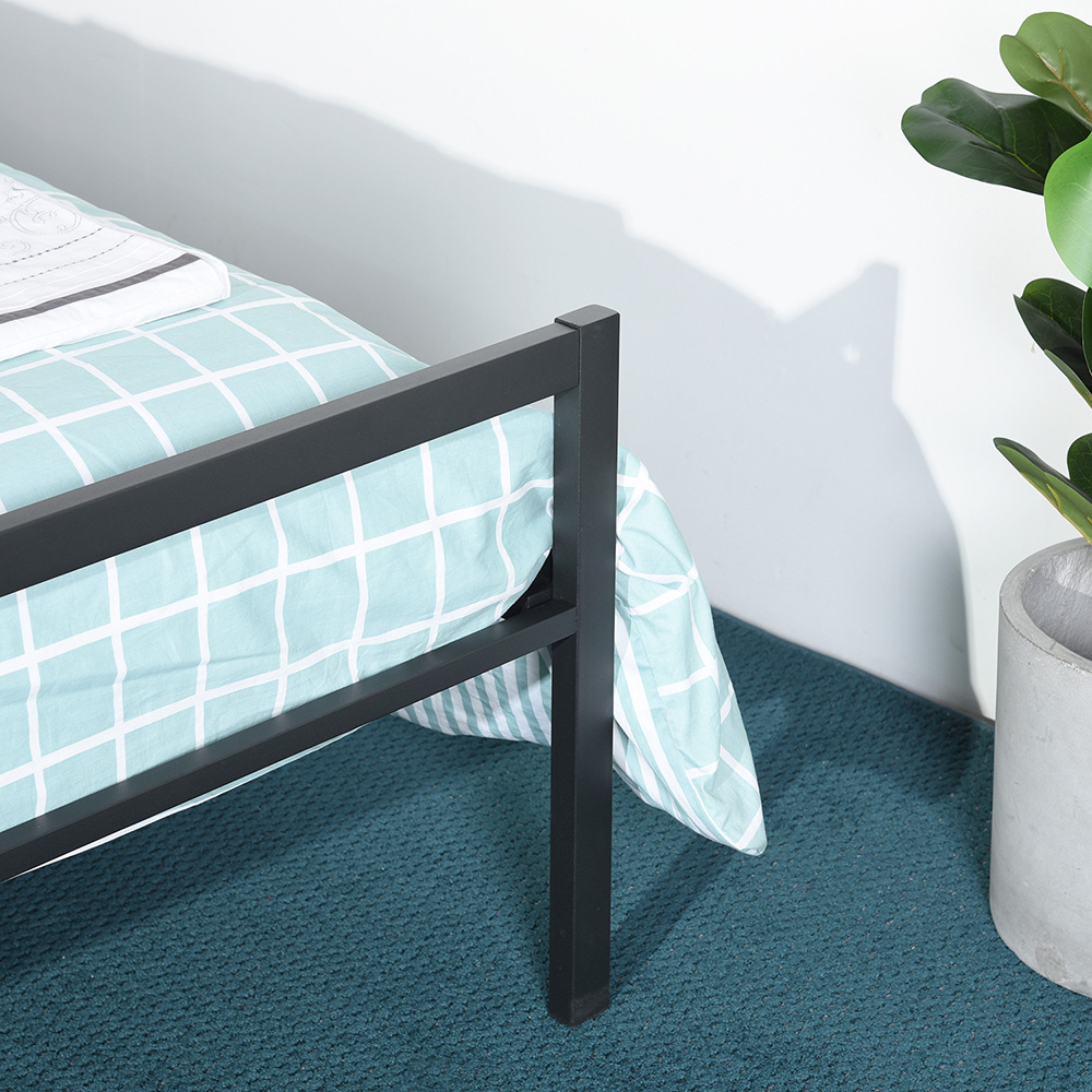 Queen Size Metal Platform Bed Frame with Headboard, Footboard, and Wooden Slats Support, No Spring Box Required (Frame Only) - Black